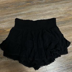 Black Skort